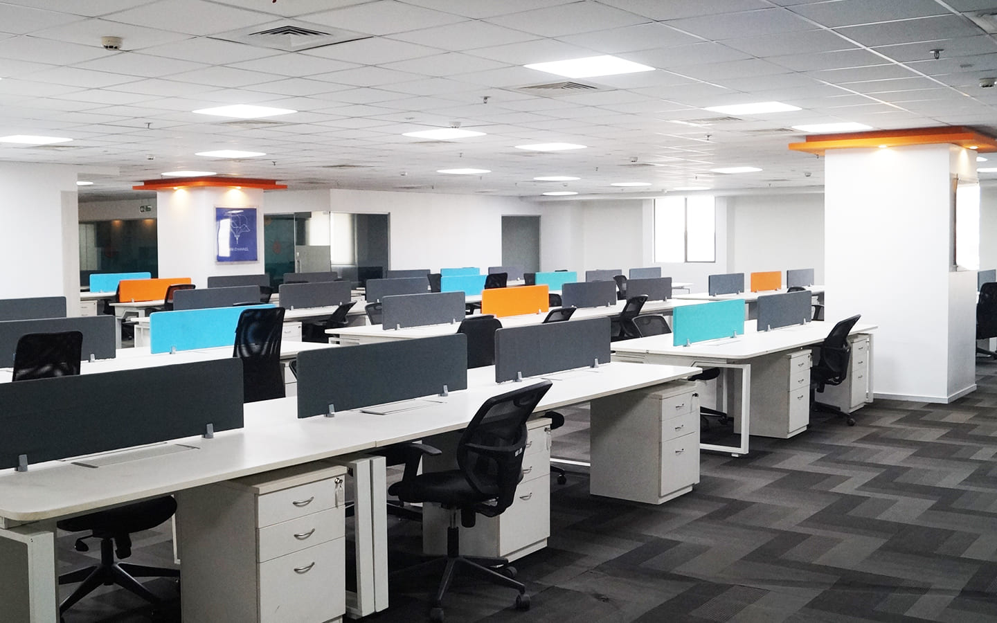 Open floor layout for latest office interior designs