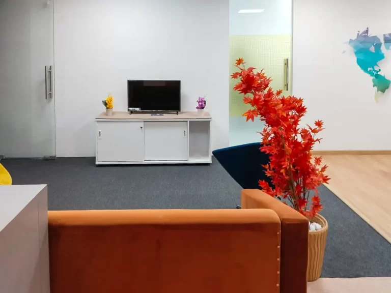 Types of play and entertainment room in office space