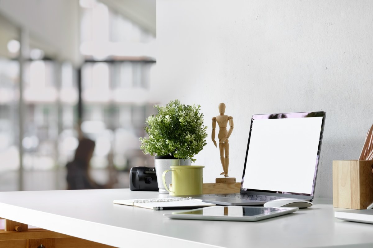 work-desks-that-work-smart-designs-for-office-desk
