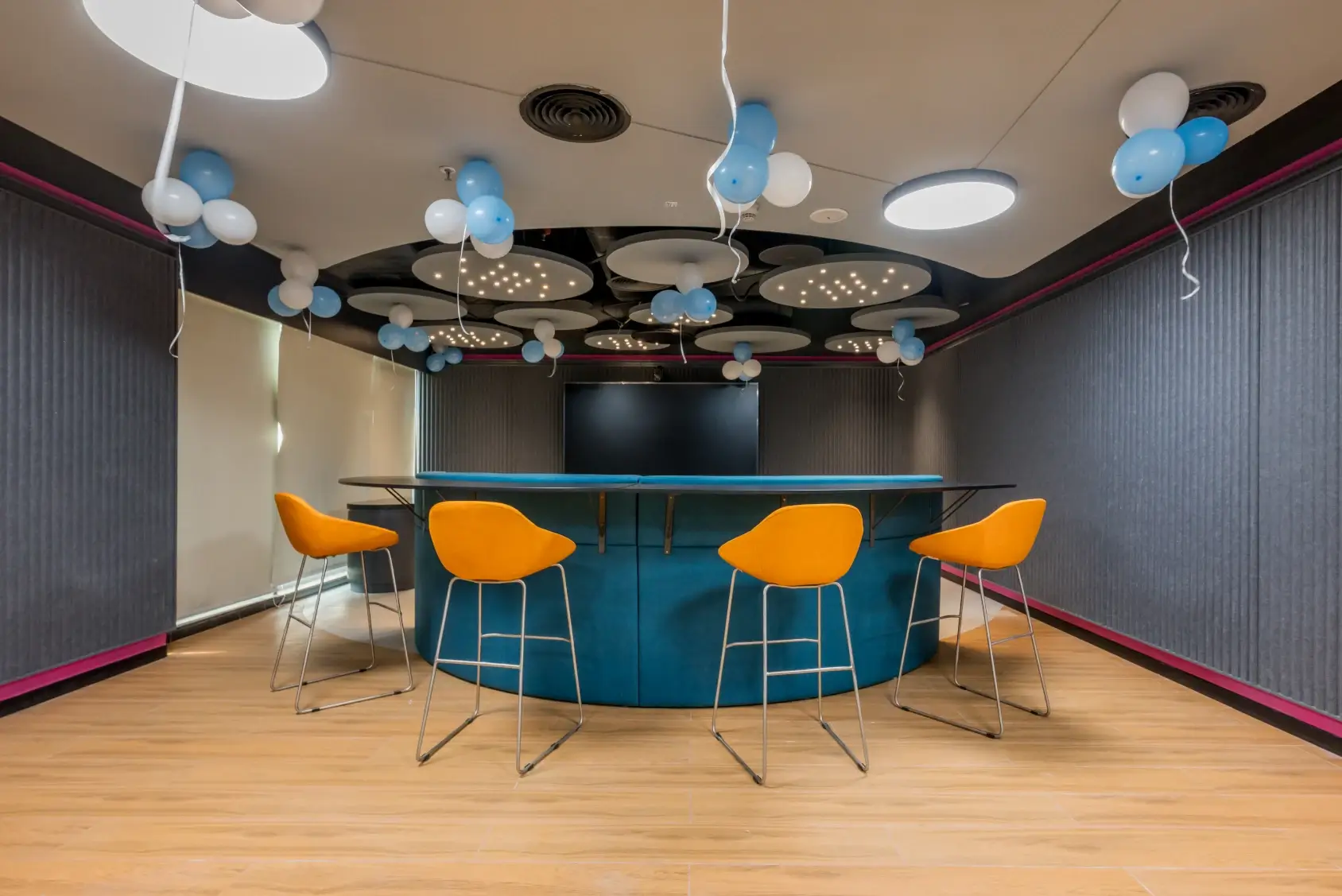 tcs-hyd-office-interior-board-meeting-room